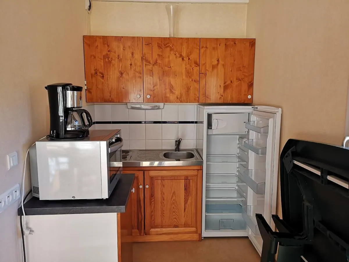 Les Gites Du Val Valprivas Apartment